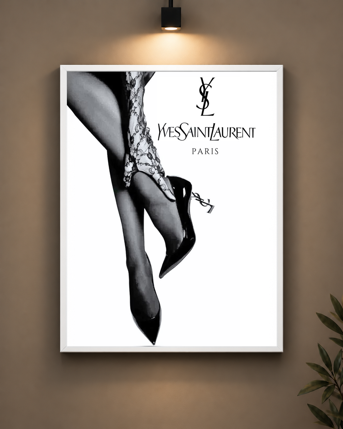 Fashion Editorial Concept Frame in black frame - PrintIt