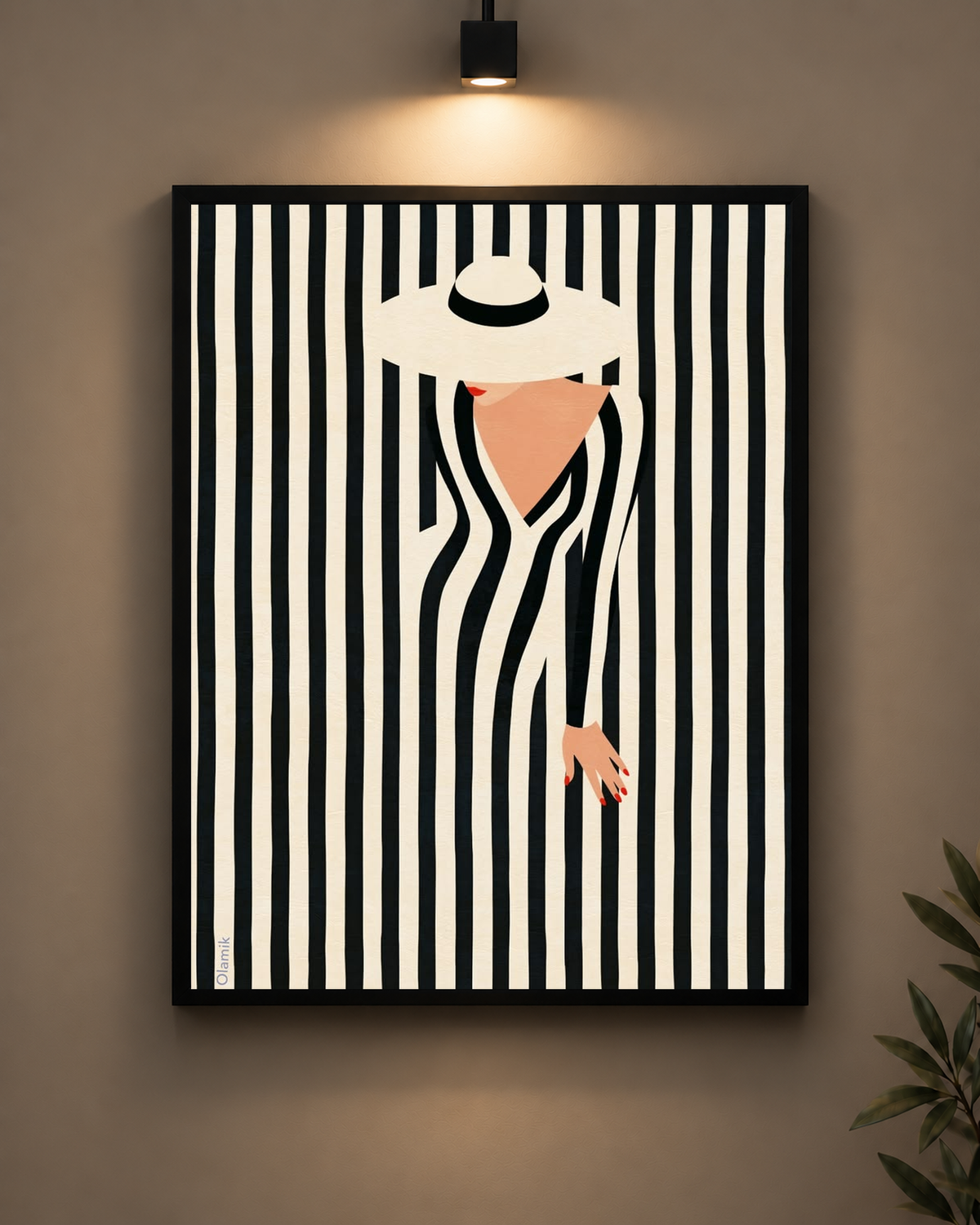 Striped Fashion Woman Frame in black frame - PrintIt