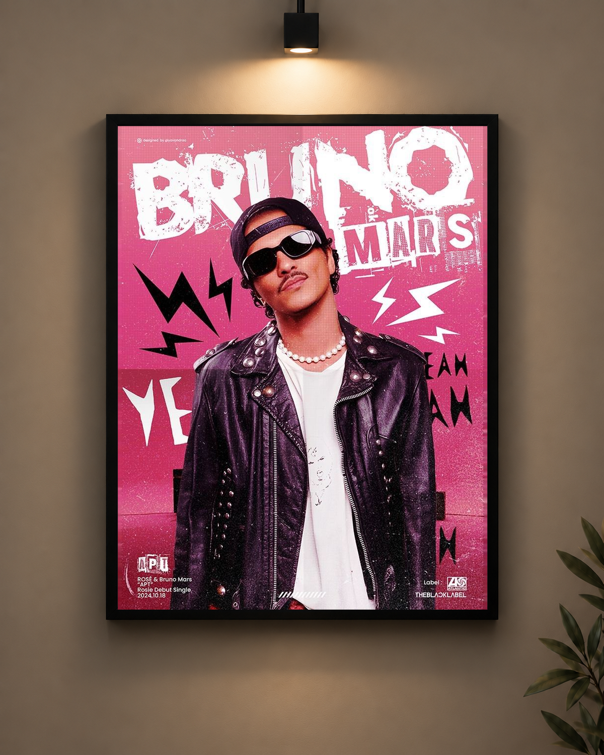 Bruno Mars Frame in black frame - PrintIt